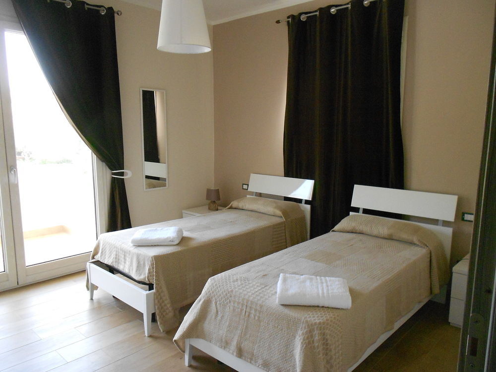 Bosco Sea Apartments Сан Леоне Екстериор снимка
