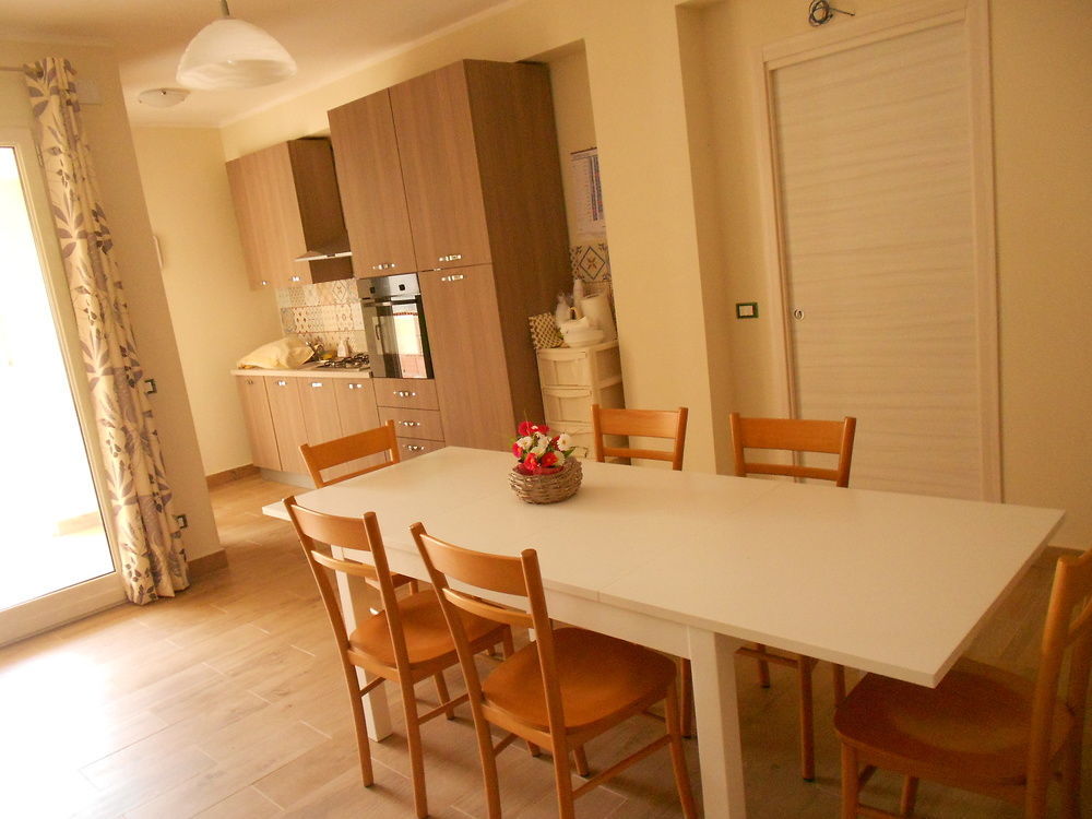 Bosco Sea Apartments Сан Леоне Екстериор снимка